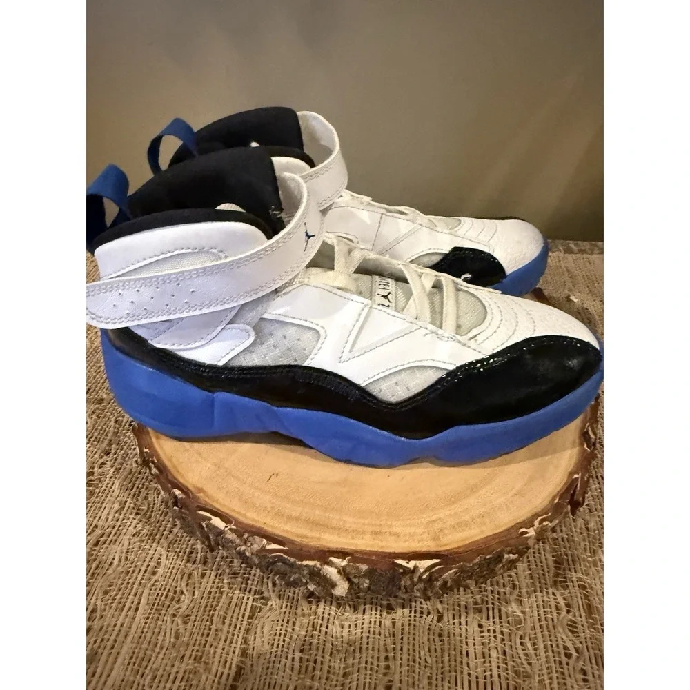 Jordan Jumpman Two Trey Youth Kids Concord Royal DQ8432-140‎ Sz-2.5